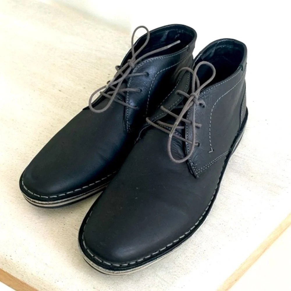 Vintage STEVE MADDEN Leather Harken Chukka Boot Mens Size 7.5 Black